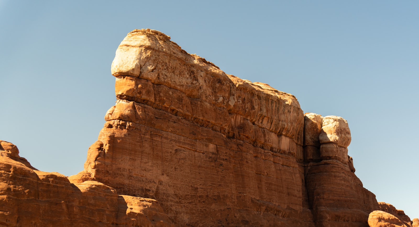 Layered sandstone formation, the sort of ground a driller records in the log